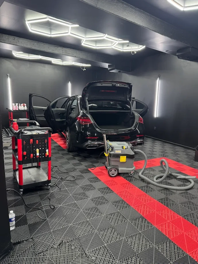 Lavage auto professionnel chez Box Wash à Grenoble